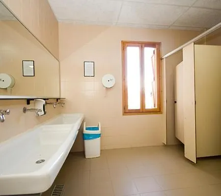 Hostel La Casa De Pineta *
